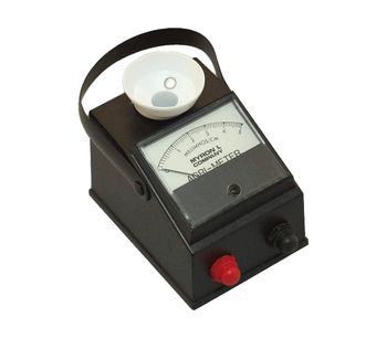 Myron L<sup>®</sup> - Model Agri-Meters AG-5 and AG6/pH - Analog Handhelds Measuring EC and pH Meter