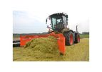Holaras - Maize Leveller Spreads Silage