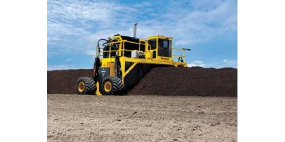 Vermeer - Model CT820 - Compost Turner