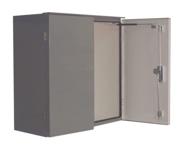 Signature - Insulated - Free Standing - Double Overlapping Door Flush 