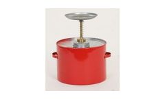 EAGLE - Model P-704 - Plunger Can 4 Qt. Metal - Red