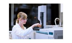 Analytical instruments for gas chromatography