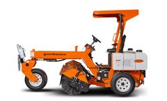 LayMor - Model SweepMaster 300 - Gravel & Parking Lot Sweeper