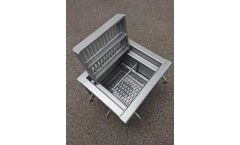 Custom-Drains - Stainless Steel Floor Sinks