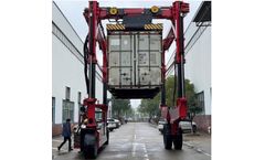 Huadelift - Telescopic Topliftwith Container Spreader