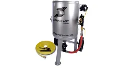 Titan - Model U600  - Portable Sandblasting Machine