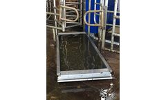Hoofcount - Model Robot - Customizable Footbaths and Control Systems for Livestock