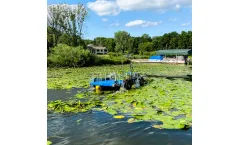 Shoretech WaterGator - Remote Controlled Aquatic Weed Harvester