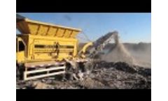 TANA Shark Shredder - C&D Pre-Shredding Process +200 mm Particle Sizes Video