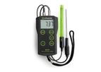 Milwaukee - Model MW102 - PRO+ 2-in-1 pH and Temperature Meter with ATC