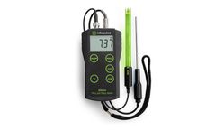 Milwaukee - Model MW102 - PRO+ 2-in-1 pH and Temperature Meter with ATC