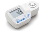 HANNA - Model HI96821 - Digital Refractometer for Measuring Sodium Chloride in Food