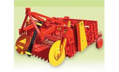 Right-RoyerMak - Two Row Potato Harvester