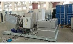 Yixing-Holly - Model HLDC - Mobile Sludge Dewatering System