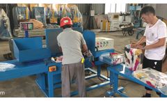 Horizontal scale weighing bagging baler machine with fixed bale weight ranges from 1kg to 25kg. - Video