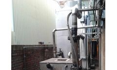 Melting furnace with cooling water system