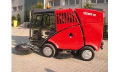 Tisan - Model H 2 - Hydrostatic Road Sweeper