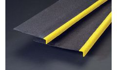 Strongwell - DURATREAD™ Stair Tread Covers