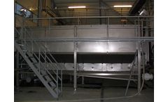 Ekko - Model EM - Water Filling Inload Hopper