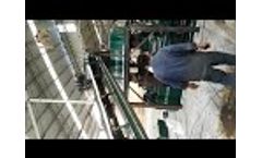 Double roller granulator production line - Video