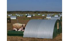 John-Harvey - Insulated Roof Farrowing Hut