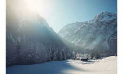 The Critical Role of Fluoropolymer Tubing in Insulation: Everyday Winter Applications