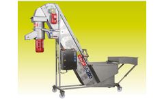Voran - Model SA200- RM2,2 - Fruit Elevator with Centrifugal Mill