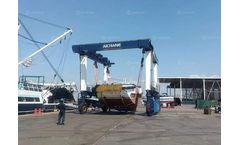 Using Boat Travel Lifts to Support Boat Maintenance and Repair Services