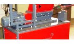 Inflammable packages shredding for the special waste recycling industry