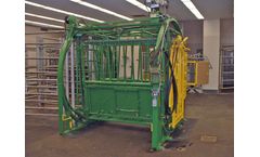 Shanks - Model B.P. 360 - Veterinary Hydraulic Chute