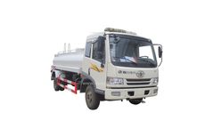 CLW - Model CLW5100GSSD3 - 6 Wheel Faw 8CBM Water tanker