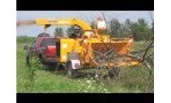 Bandit Model 1390XP 13`-15` Drum Style Hand Fed Chippers Video