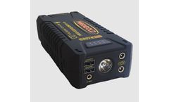 Model MGR1000 - 1000 cca 4 x 4 Jumpstarter