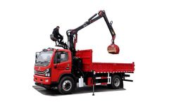 CLW Dongfeng - 4x2 Truck-Mounted Crane with Gripper