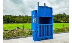 Garbage Gorger - Model GGV250 - 16 Ton Medium Size Vertical Baler