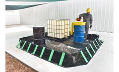 Ultratech - Model UT-8689 - 15` x 15` x 12 Inch - Compact Spill Containment Berm