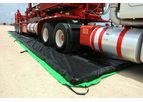 Ultratech - Model UT-8571 - 8' x 8' x 4 Inch Foam Wall Spill Containment Berm