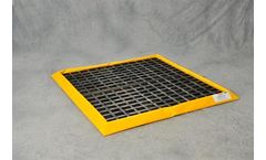 Eagle - Model T8103G - 4 Drum Flexible SpillNest Containment Pallets