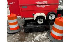 Interstate - Model IPI-LB35-18-XR - 3` x 5` x 18 Inch Spill Containment L-Bracket Berm