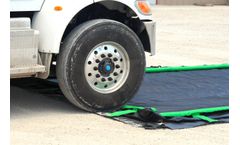 Ultratech - Model UT-8718 - Ultra-Containment Rapid Rise Spill Berm - 15` x 30` x 12 Inch