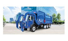 Heil Half/Pack - Front-Load Garbage Truck With Odyssey Controls