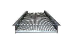 BDi - Wedge Wire Screen Flat Panels