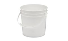 Berlin - Model 1141T56 - 1 gal White HDPE Plastic 60ml Buckets (Cut Away Lid)