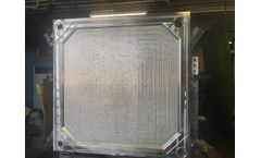 Sperry - Model 1225mm - Aluminum Heated Gasketed Recessed Plate for High-Demand Filtration Applications