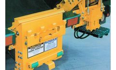 Bayne - Model CTL 1115-2524 Series - Refuse Lifter