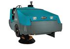 Tennant - Model 800 - Industrial Ride-On Sweeper