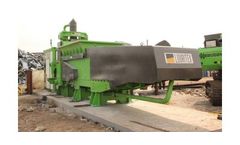 Louritex - Model RX3 300 x 300 - Baler