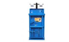 Phoenix - Model Compact 40 - Vertical Baler