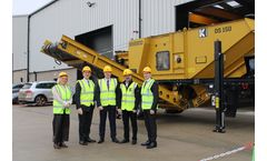  Minister of State for Northern Ireland, Steve Baker visits Kiverco HQ to learn more about the company’s export success. 