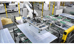 Ecoprogetti - Model ECOGLASS R 2ND - Double Glass Layup Robot for Solar Panels
